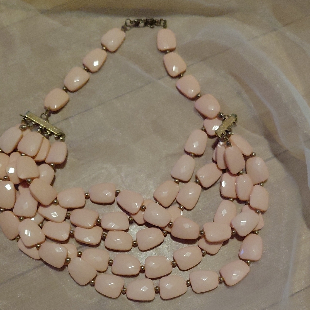 Elegant Pink Beaded Necklace